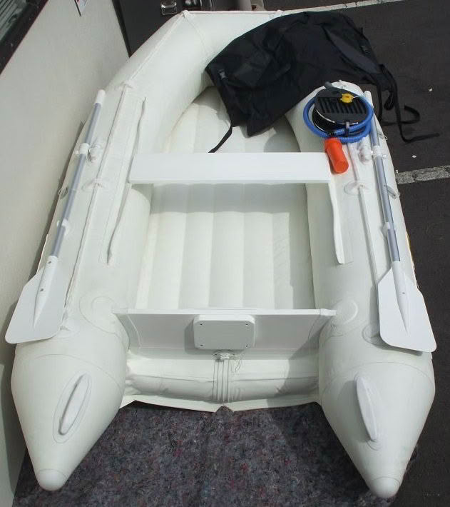 2.85m Inflatable Dinghy -with Paddles & Pump 2 2.85m Inflatable Dinghy -with Paddles & Pump - Image 2