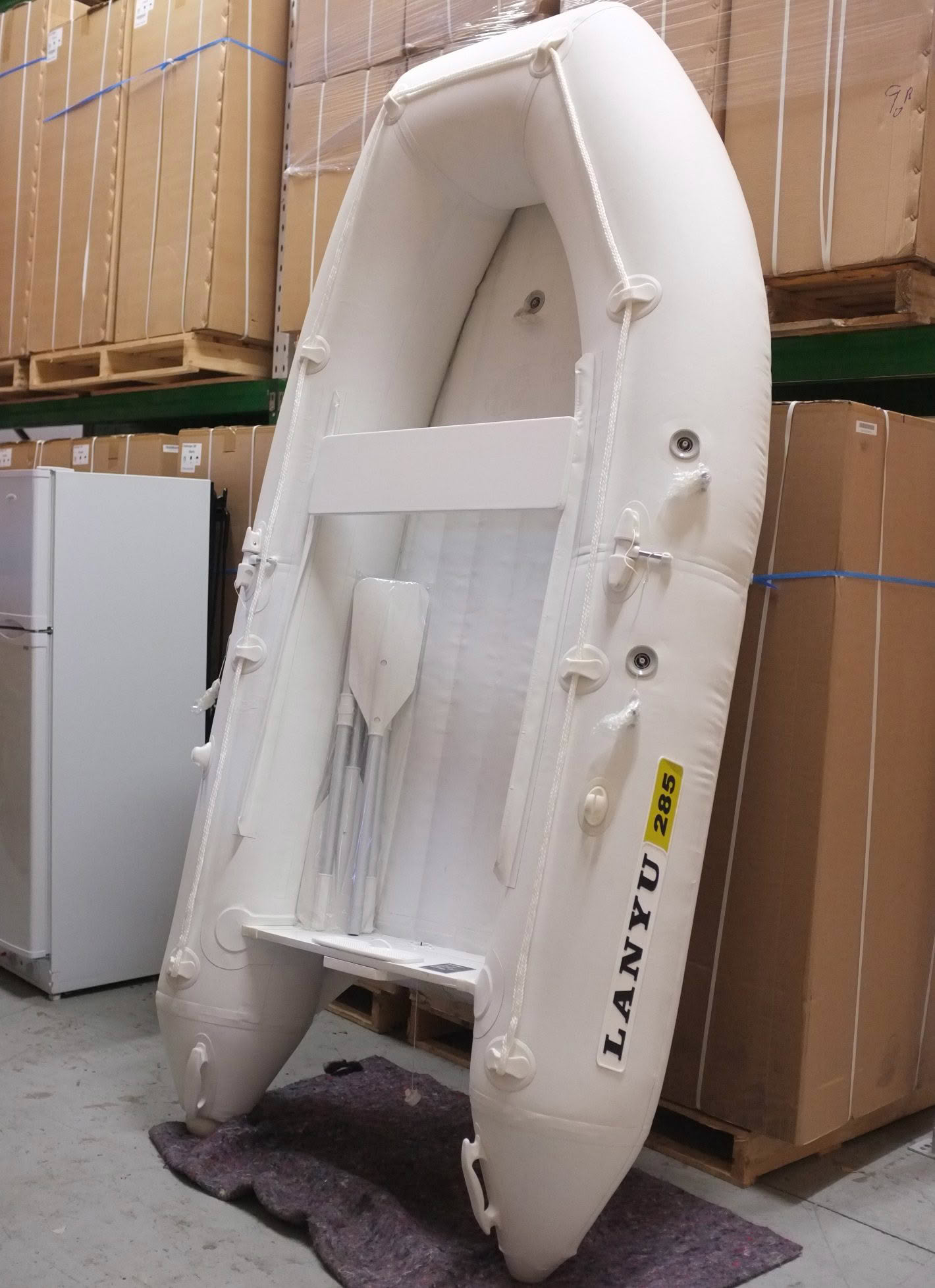 2.85m Inflatable Dinghy -with Paddles & Pump 3 2.85m Inflatable Dinghy -with Paddles & Pump - Image 3